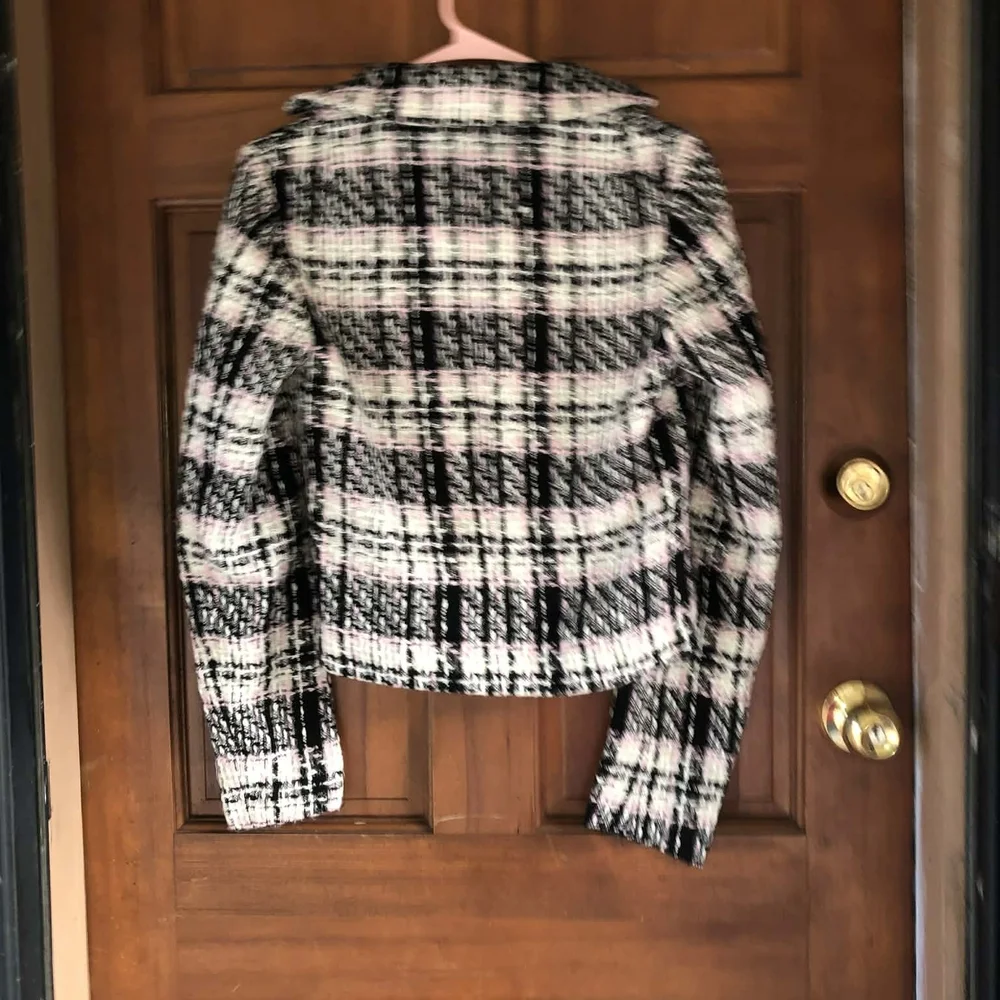 Wet Seal Black and White Tweed Blazer - Picture 3 of 5